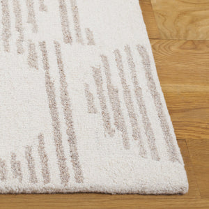 Safavieh Metro Modern Runner Rug - Elegant Hand-tufted Design For Hallways, Cozy Wool And Cotton Blend Natural ,Ivory 80% Wool,20% Cotton Met950b-5