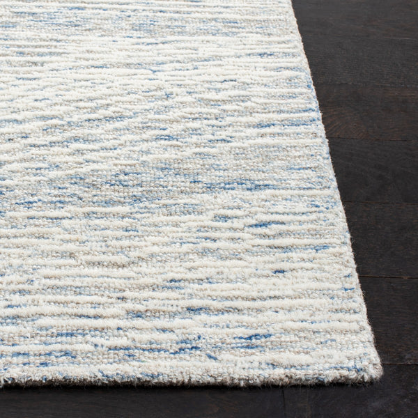 Safavieh Metro 995 Hand Tufted  Rug X23 Light Blue / Ivory MET995L-9