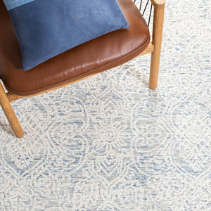 Safavieh Metro Hand-tufted Area Rug – Luxurious Indian Wool Blend With Timeless Elegance For Your Home Decor Light Blue ,Ivory Indian Wool And Cotton With Latex Met998l-9