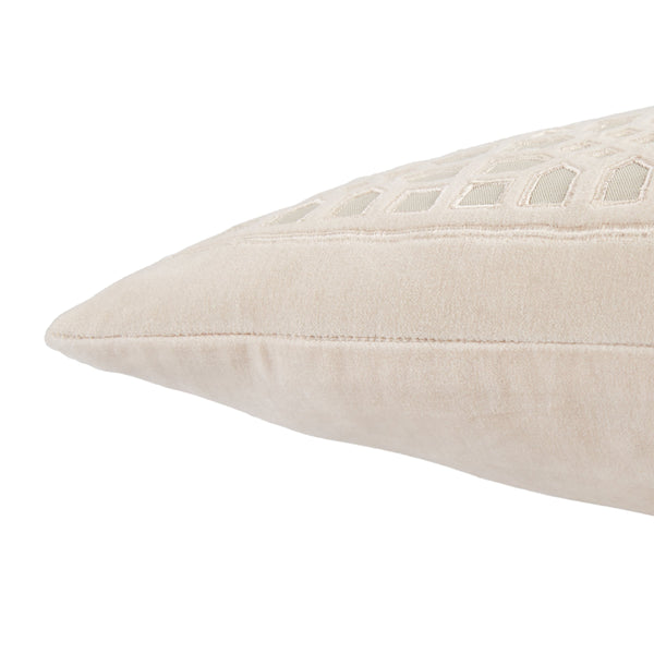 Jaipur Living Jaipur Living Azilane Cotton Velvet Trellis Applique Throw Pillow for Elegant Interiors Beige Poly Fill PLW103532