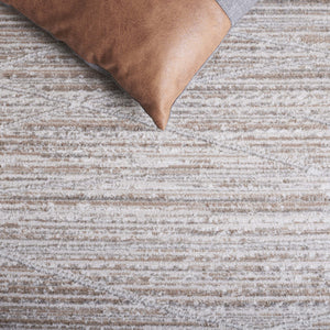 Safavieh Mila Modern Runner Rug - Timeless Beige And Grey Elegance For Hallways, Entrances, And More! Beige ,Grey Polyester Mil222b-5