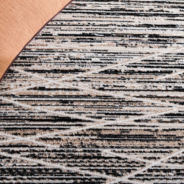 Safavieh Mila Modern Runner Rug - Elegant Turkish Design For Hallways, Soft Touch, Chic Home Decor Accent Black ,Beige Ivory Polyester Mil222z-5