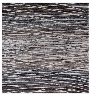 Safavieh Mila Modern Runner Rug - Elegant Turkish Design For Hallways, Soft Touch, Chic Home Decor Accent Black ,Beige Ivory Polyester Mil222z-7sq