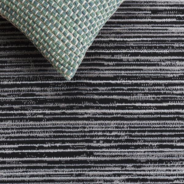 Safavieh Mila Modern Runner Rug - Stylish Power Loomed Polyester Design For Elegant Home Decor Upgrade Beige ,Black Polyester Mil224b-5