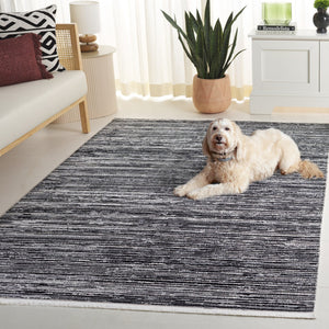 Safavieh Mila Elegant Area Rug – Modern Turkish Design In Neutral Shades For Stylish Home Decor Upgrade Black ,Ivory Polyester Mil224z-8