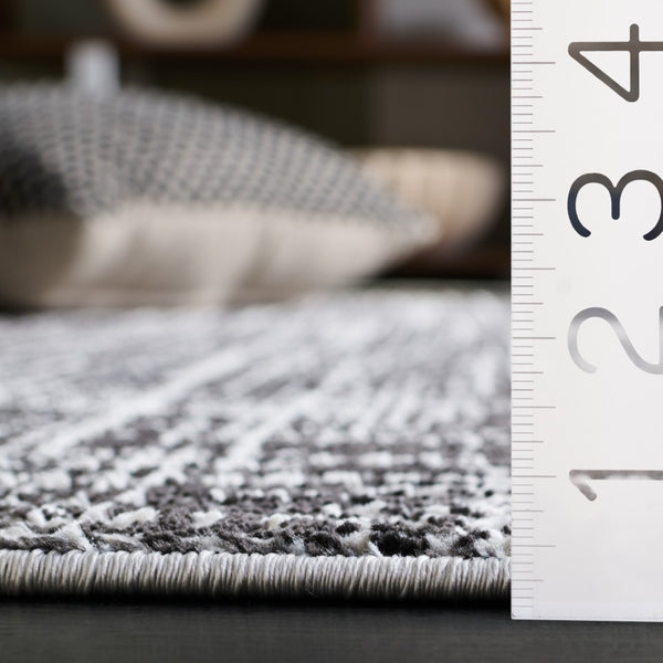 Safavieh Mila Modern Ivory And Black Area Rug - Soft, Durable Floor Accent For Stylish Home Décor Ivory ,Black Polyester Mil228a-8