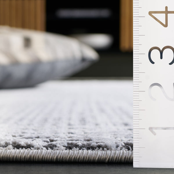 Safavieh Mila Modern Ivory And Black Runner Rug - Stylish Power Loomed Design For Hallway Elegance Light Grey ,Black Polyester Mil228f-5