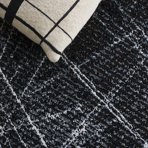 Safavieh Mila Small Rectangle Area Rug – Elegant Power Loomed Design In Chic Ivory And Grey For Any Space Black ,Beige Ivory Polyester Mil236z-8