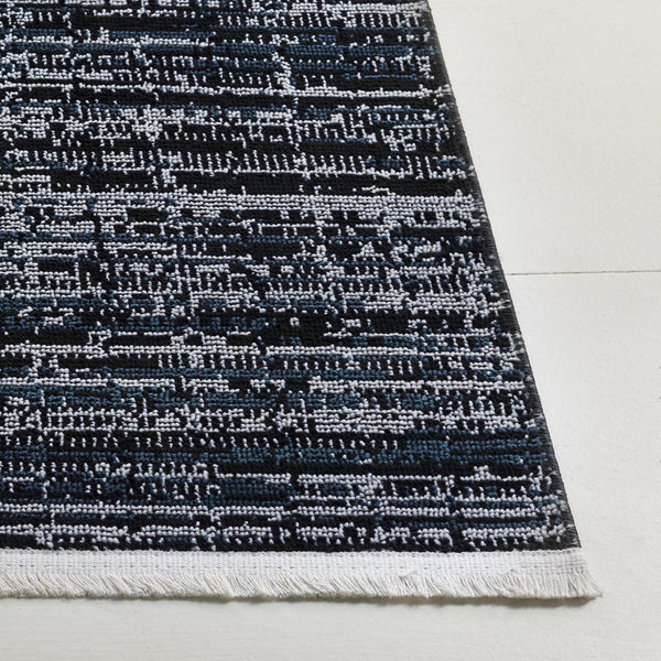 Safavieh Mila Elegant Runner Rug In Deep Blue And Modern Black - Sophisticated Accent For Any Hallway Dark Blue ,Black Polyester Mil238l-5