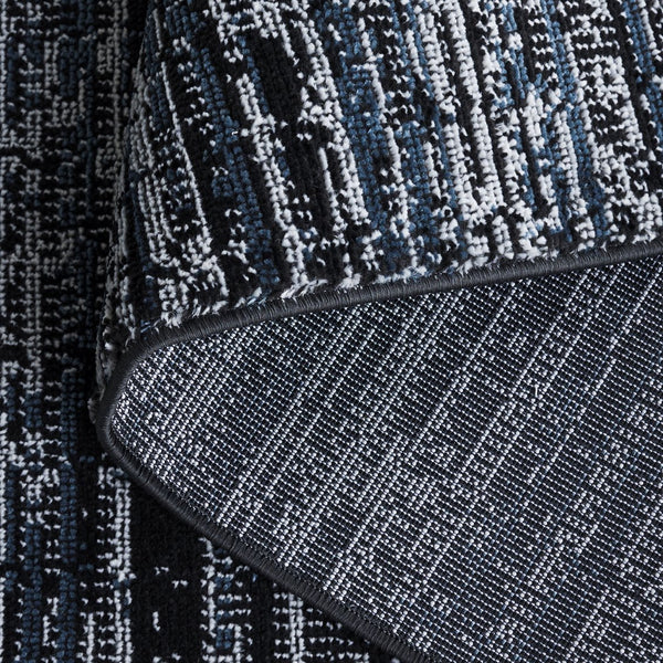 Safavieh Mila Elegant Runner Rug In Deep Blue And Modern Black - Sophisticated Accent For Any Hallway Dark Blue ,Black Polyester Mil238l-5