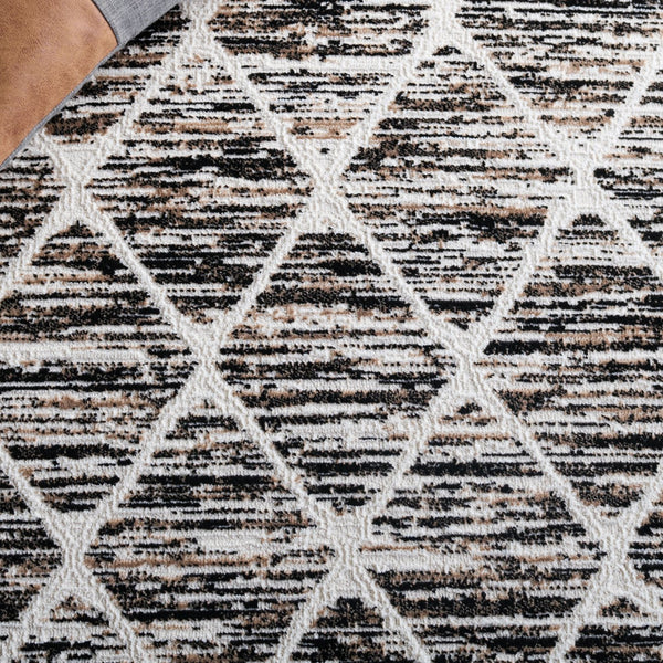 Safavieh Mila Scandinavian Style Runner Rug - Minimalist Elegance In Ivory And Black For Modern Spaces Ivory ,Black Polyester Mil240a-5