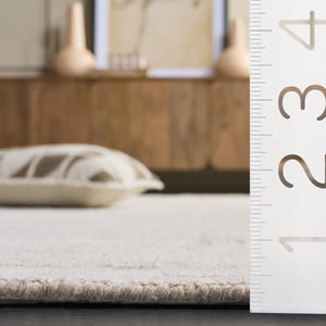 Safavieh Mirage Hand-Loomed 1X1.5 Ft Beige Grey Rug — Wool/Bamboo Silk, Low-Profile Accent For Small Spaces MIR354B-0116