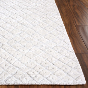 Safavieh Mirage Elegant Handloomed Area Rug: Luxurious Comfort, Timeless Design For Any Home Decor Style Ivory 60% Viscose 20% Wool 20% Cotton Mir357a-6