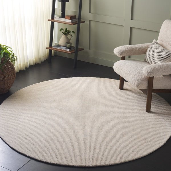 Safavieh Mirage Hand-tufted Runner Rug - Timeless Elegance And Comfort For Contemporary Spaces, Crafted In India Ivory 50% Wool,30% Viscose,20% Cotton Mir375a-6r