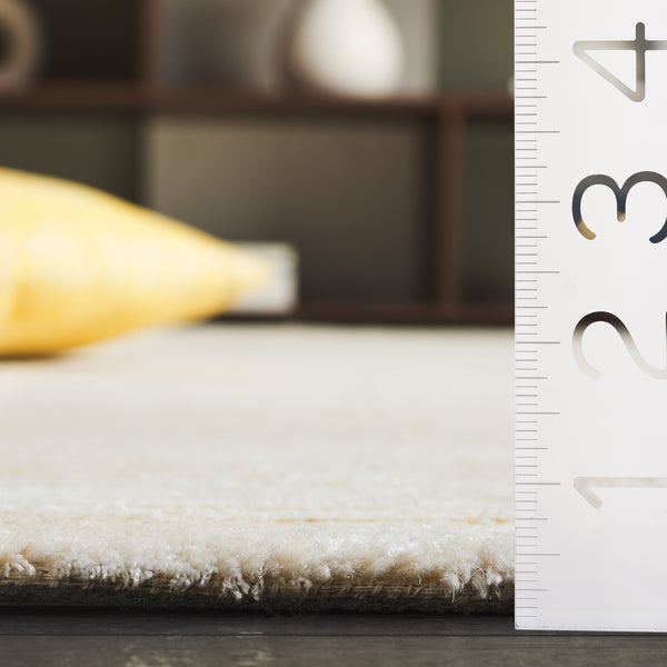 Safavieh Mirage Hand-tufted Runner Rug - Timeless Elegance And Comfort For Contemporary Spaces, Crafted In India Ivory ,Gold 50% Wool,30% Viscose,20% Cotton Mir375d-5