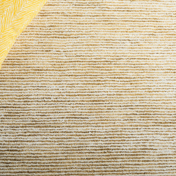 Safavieh Mirage Hand-tufted Runner Rug - Timeless Elegance And Comfort For Contemporary Spaces, Crafted In India Ivory ,Gold 50% Wool,30% Viscose,20% Cotton Mir375d-5