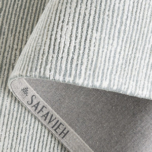 Safavieh Mirage Hand-tufted Runner Rug - Timeless Elegance And Comfort For Contemporary Spaces, Crafted In India Ivory ,Blue 50% Wool,30% Viscose,20% Cotton Mir375m-5