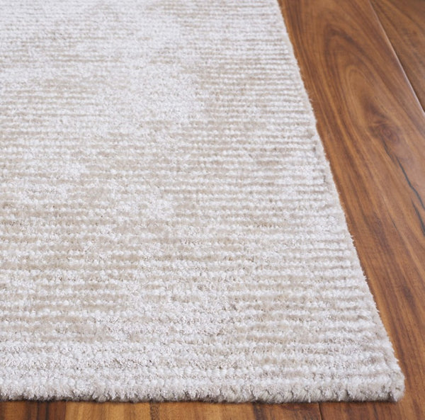 Safavieh Mirage Hand Tufted Viscose Wool Blend Area Rug Plush Geometric Sheen for Living Rooms MIR475B-6