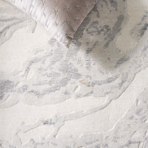 Safavieh Mirage Hand-knotted Area Rug - Luxurious Grey And Ivory Design For Elegant Living Spaces, 6x9 Ft Grey ,Ivory 60% Viscose,30% Wool,& 10% Cotton Mir643f-6