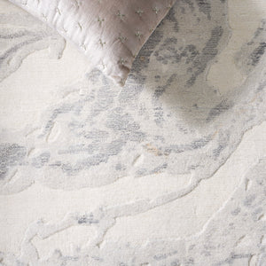 Safavieh Mirage Hand-Knotted Grey Ivory Accent Rug 1X1.5 Ft — Soft Viscose-Wool Blend, Modern Neutral Layering Piece MIR643F-0116