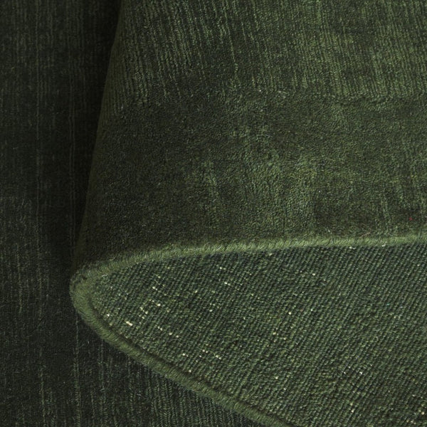 Safavieh Mirage Hand-Loomed Wool Cotton Area Rug Earthy Green Artisan Weave for Living Rooms MIR685Y-6