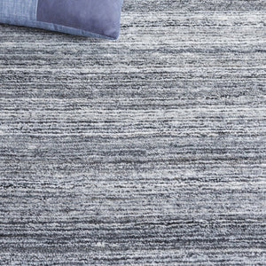 Safavieh Mirage Hand-tufted Runner Rug: Luxurious Eco-friendly Design With Plush Comfort For Any Space Grey Pet Yarn Pile Mir757f-5