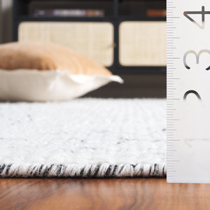 Safavieh Mirage Handwoven Wool Area Rug – Modern Elegance With Timeless Black Accents For Your Home Decor Light Grey ,Black Wool Pile Mir775g-5