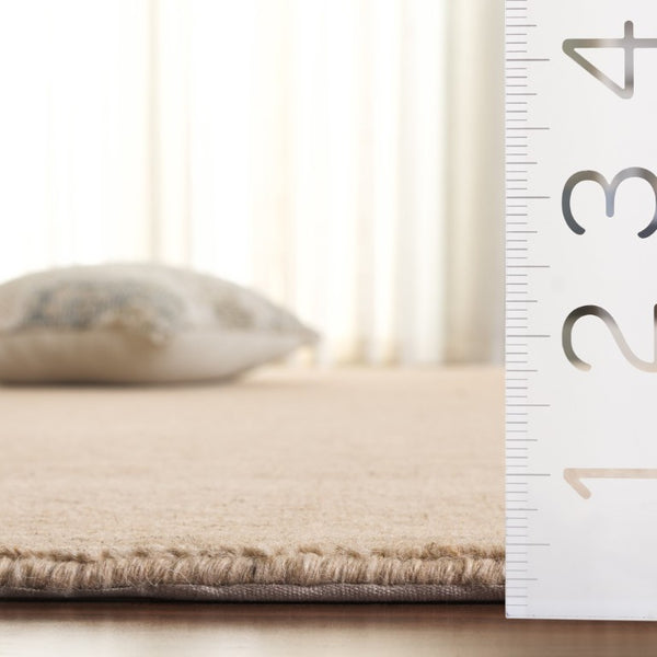 Safavieh Mirage Hand-Woven Wool Cotton Area Rug Low Pile Natural Tone Living Room Accent Beige MIR876B-6