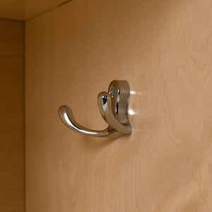 English Elm Hercules Wooden 5-Section School Coat Locker with Bench & Cubbies - Safe, Durable Storage for Kids MK-LCKR001-GG