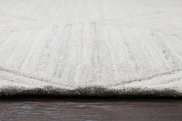 Alora Decor Makalu Hand‑Tufted Natural Wool Rug With Persian‑Inspired Geometric Motif, Eco-Friendly Texture And Luxury 5' x 8' MAKMK100937550508