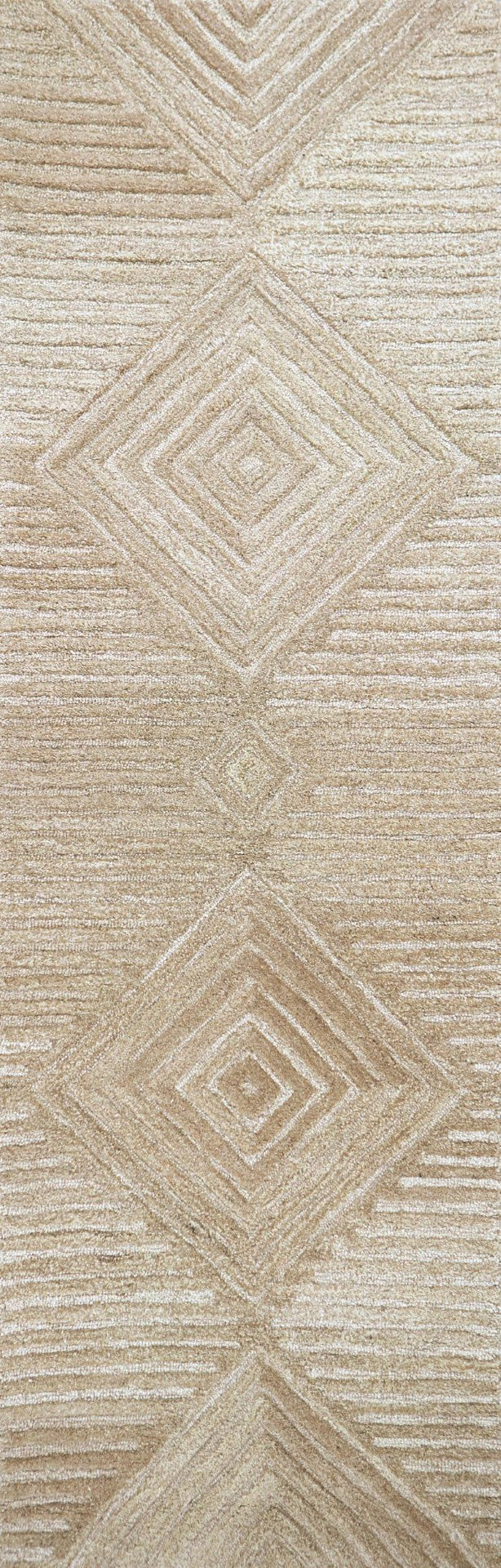 Alora Decor Makalu Hand‑Tufted Natural Wool Runner, Transitional Geometric Tan‑Beige Rug 2'6"X8" Durable Elegance MAKMK101188552608
