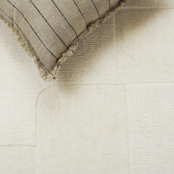 Safavieh Mykonos Contemporary Hand-loomed Area Rug - Luxurious Wool & Cotton Blend For Modern Living Spaces Ivory 80% Wool,20% Cotton Mkn202a-5