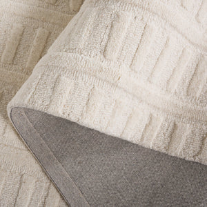 Safavieh Mykonos Elegant Hand-tufted Wool Runner Rug For Hallways - Luxurious Modern Design For Any Space Ivory Wool Pile Mkn409a-5