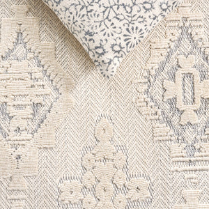 Safavieh Milos Elegant Area Rug – Timeless Ivory & Grey Design For Indoor/Outdoor Sophistication & Durability Ivory ,Grey Polypropylene Mlo106a-9