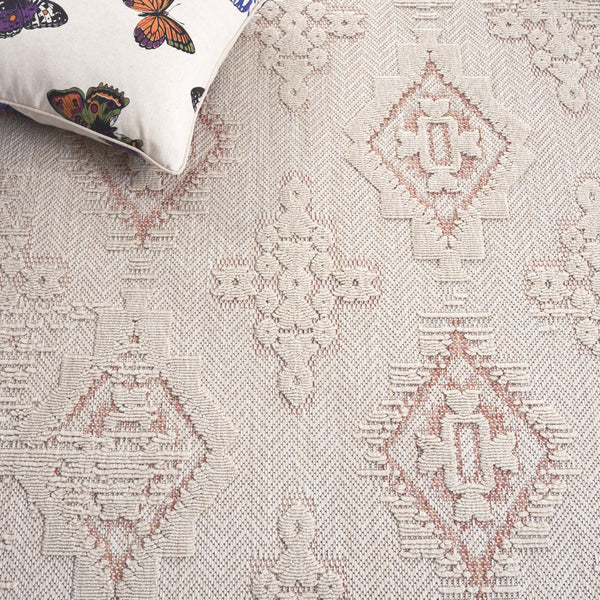 Safavieh Milos Elegant Area Rug – Timeless Ivory & Grey Design For Indoor/Outdoor Sophistication & Durability Ivory ,Rust Polypropylene Mlo106b-8