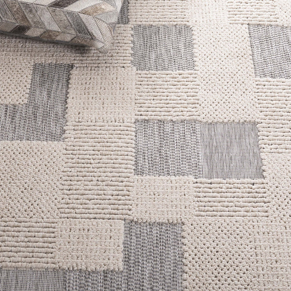 Safavieh Milos Indoor/Outdoor Area Rug - Elegant Geometric Design, Durable, Eco-friendly, Easy To Clean Beige ,Grey Polypropylene Mlo108a-9