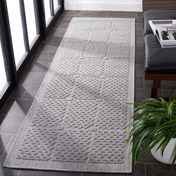 Safavieh Milos Elegant Geometric Rug - Timeless Design, Durable Construction, Perfect For Indoor & Outdoor Spaces Grey Polypropylene Mlo112f-5