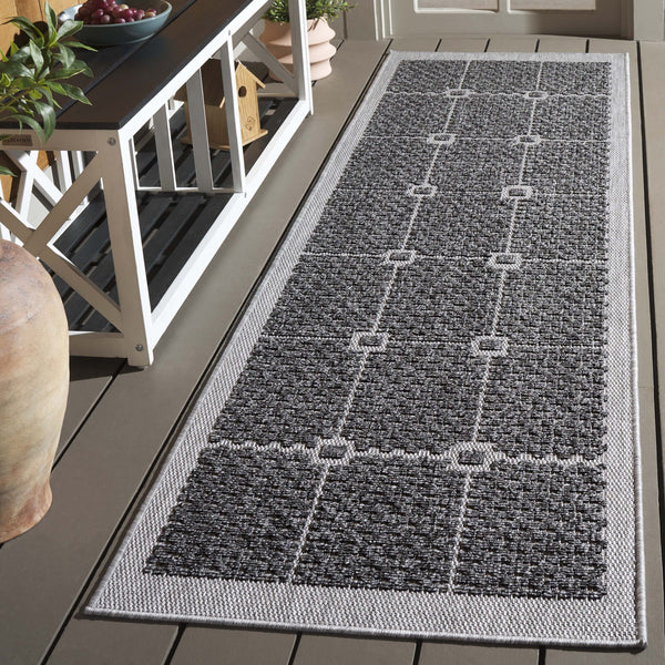 Safavieh Milos Elegant Geometric Rug - Timeless Design, Durable Construction, Perfect For Indoor & Outdoor Spaces Charcoal Polypropylene Mlo112h-7r