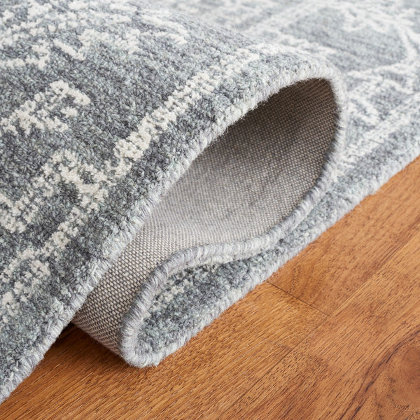 Safavieh Micro-Loop 425 Tufted 80% Wool 20% Cotton Traditional Rug Grey / Ivory MLP425G-8