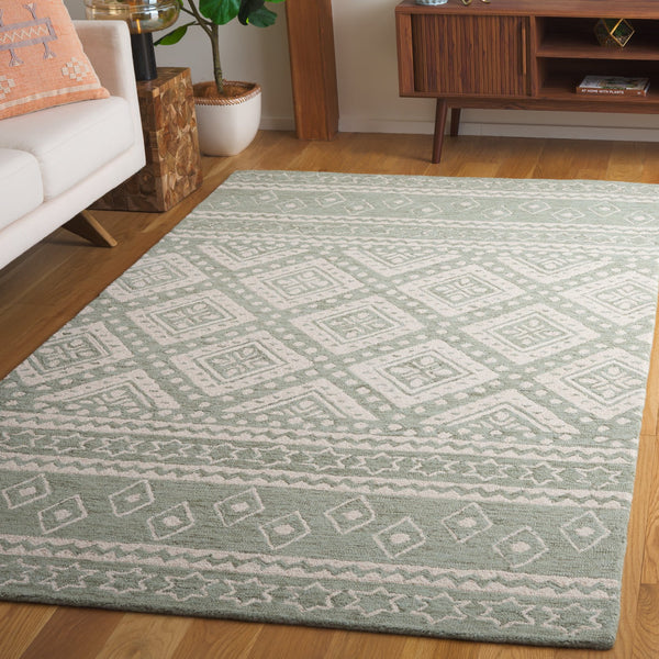 Safavieh Micro-loop Handcrafted Area Rug With Geometric Motifs – Timeless Elegance For Any Room Decor Sage ,Ivory Wool & Cotton Mlp501w-8
