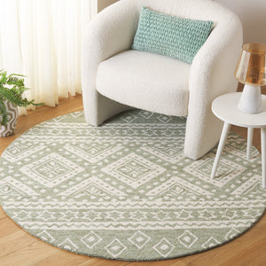 Safavieh Micro-loop Handcrafted Area Rug With Geometric Motifs – Timeless Elegance For Any Room Decor Sage ,Ivory Wool & Cotton Mlp501w-8