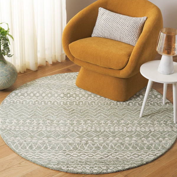 Safavieh Micro-loop Hand-tufted Wool & Cotton Area Rug – Elegant Geometric Design For Cozy Chic Spaces Sage ,Ivory Wool & Cotton Mlp502w-3