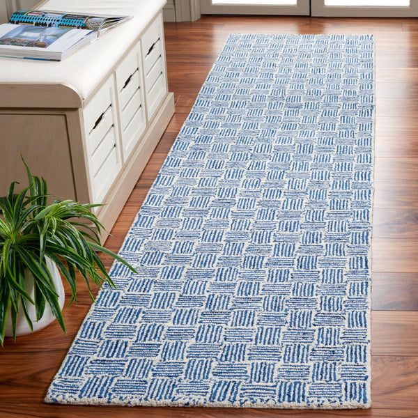 Safavieh Micro-Loop Hand-Tufted Navy And Ivory Runner Rug — Wool Pile, Latex Backing, Scandinavian Chic 2'-3" x 7'-0" MLP537N-27