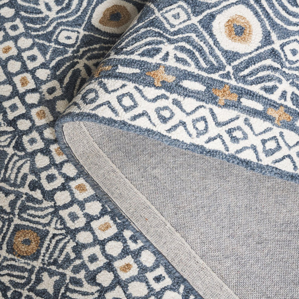 Safavieh Micro-loop Hand-tufted Wool And Cotton Area Rug - Elegant Geometric Design For Modern Homes Blue ,Ivory 80% Wool And 20% Cotton Mlp801m-5r