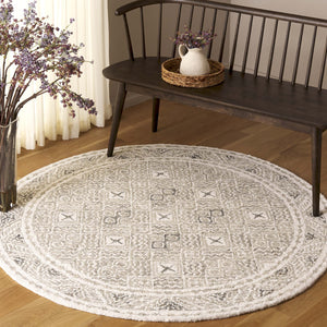 Safavieh Micro-loop Hand-tufted Rug In Elegant Grey And Ivory – Timeless Artistry For Any Home Decor Style Silver ,Ivory 80% Wool And 20% Cotton Mlp803g-4