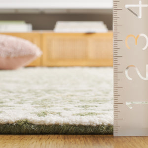 Safavieh Micro-loop Hand-tufted Rug In Elegant Grey And Ivory – Timeless Artistry For Any Home Decor Style Green ,Ivory 80% Wool And 20% Cotton Mlp803y-27