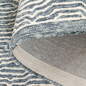 Safavieh Micro-loop Hand-tufted Area Rug In Elegant Geometric Design - Luxurious Wool And Cotton Blend Navy ,Ivory 80% Wool 10% Cotton Mlp928n-9