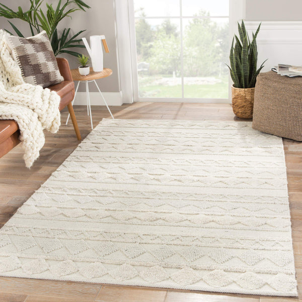 Jaipur Living Nikki Chu Mumbai Handwoven Wool Viscose Geometric Area Rug for Modern Living Rooms 7'10" x 10' RUG141936