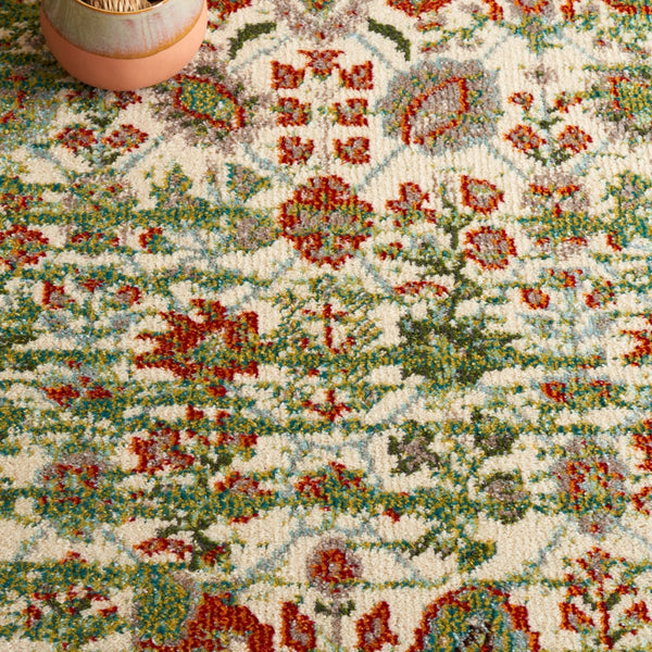 Safavieh Monaco 208 Power Loomed Rug Sage / Rust 5'-1" x 7'-6"