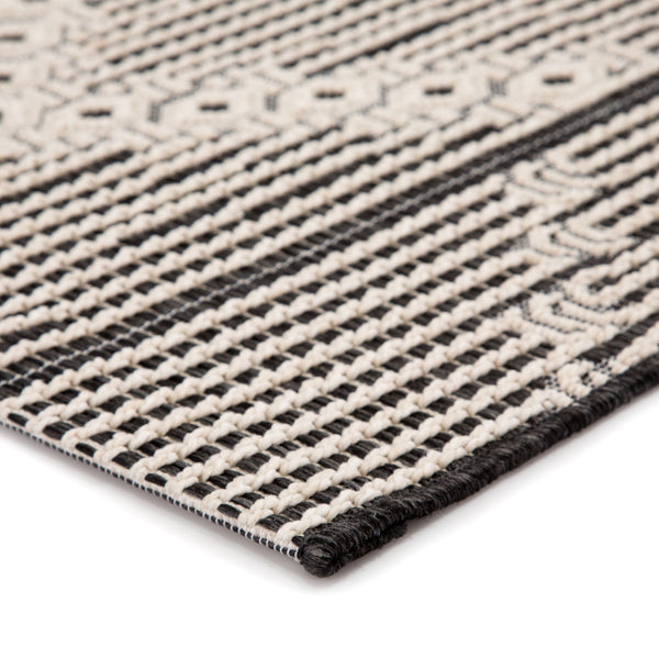 Jaipur Living Jaipur Living Shiloh Tribal Diamond Flatweave Polypropylene Rug for Patio Entryway Dark Gray 5'3"X7'6" RUG143356